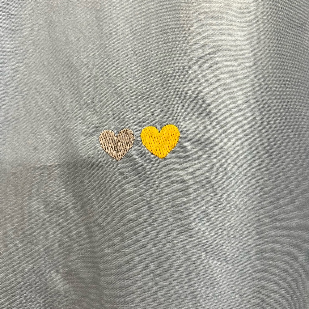 NWT Monrow Embroidered Hearts Oversized Poplin Button Down - Picture 5 of 8